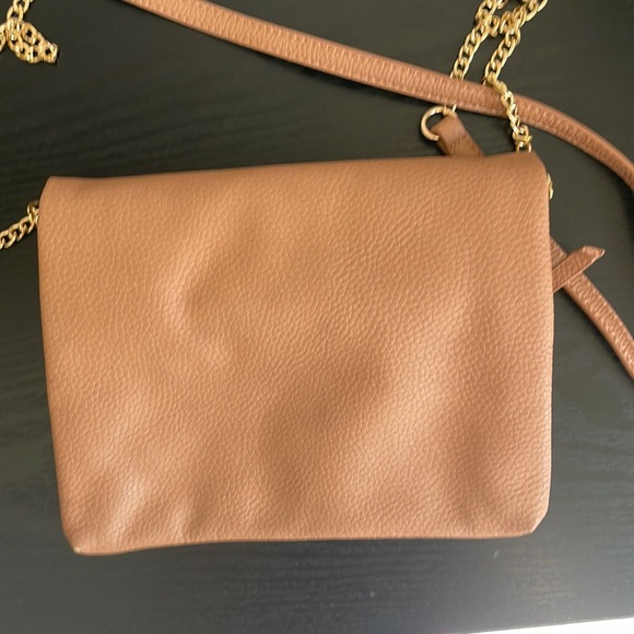 Like new purse - Picture 2 of 4